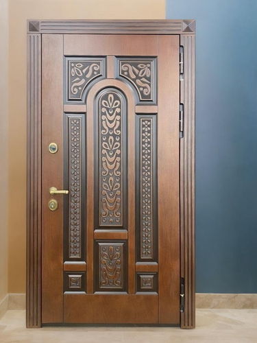 С фрезеровкой С фрезеровкой